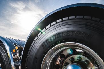 Bridgestone’s M866 has delivered on its promise of industry-leading operating life.